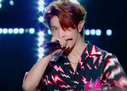 梁耀燮家庭背景,出身名门，才华横溢的歌手之路